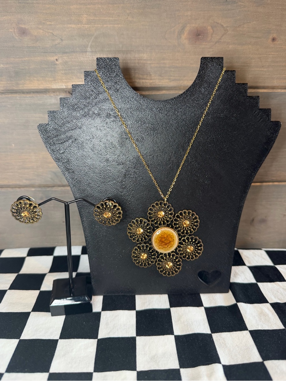 “Golden Hour” Necklace And Earring Set